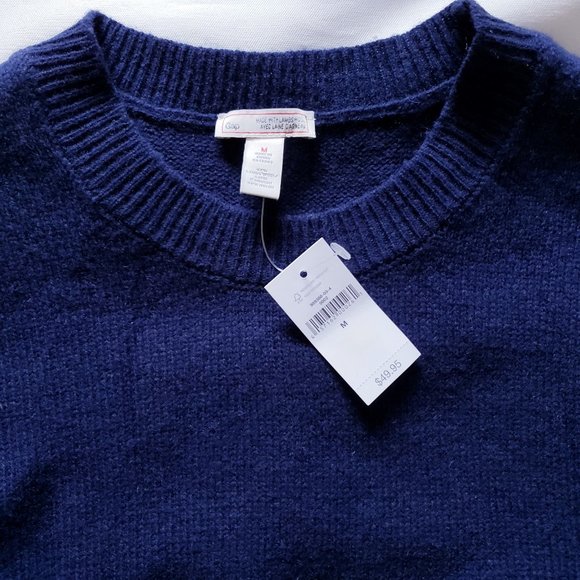 Gap Women's Wool Crewneck Sweater - Picture 3 of 7
